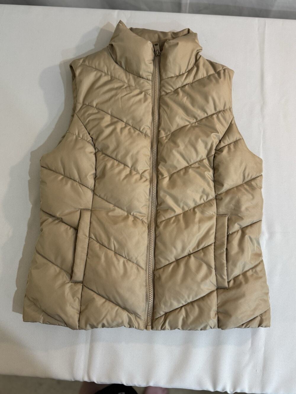 COLE HAAN Signature Women Collared Full Zip Quilted Puffer Vest S 0076